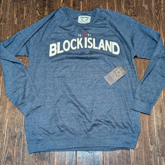 NWT Block Island RI Mid Weight Sweatshirt  by Vineyard Crew - Picture 7 of 7